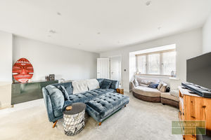 Photo 15- click for photo gallery